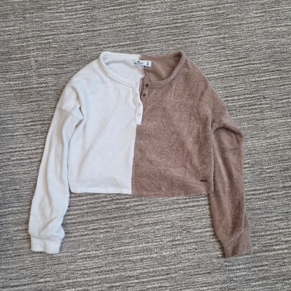 Hollister sweater, women’s XS